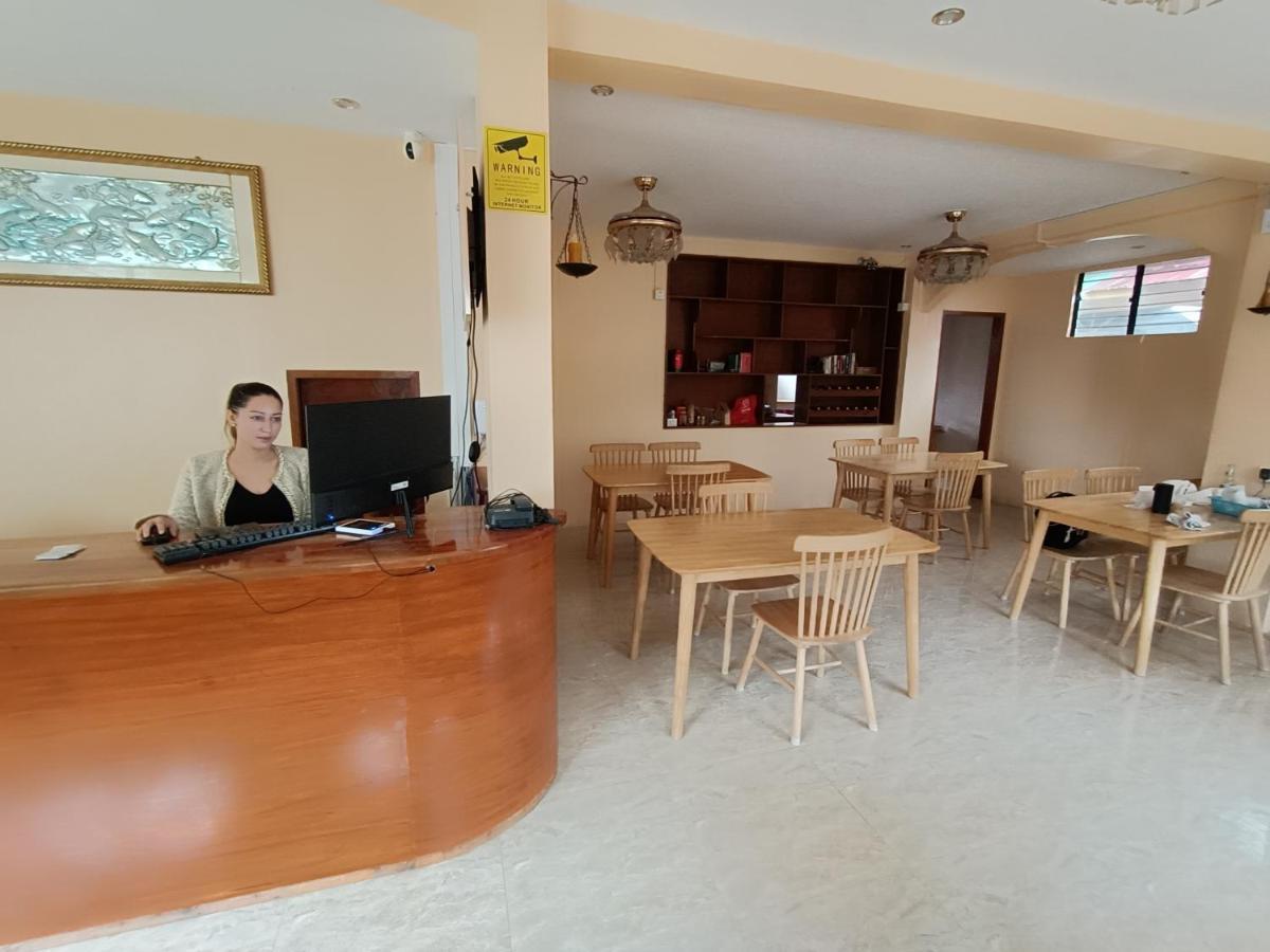 Speed 8 Inn מואלבואל מראה חיצוני תמונה
